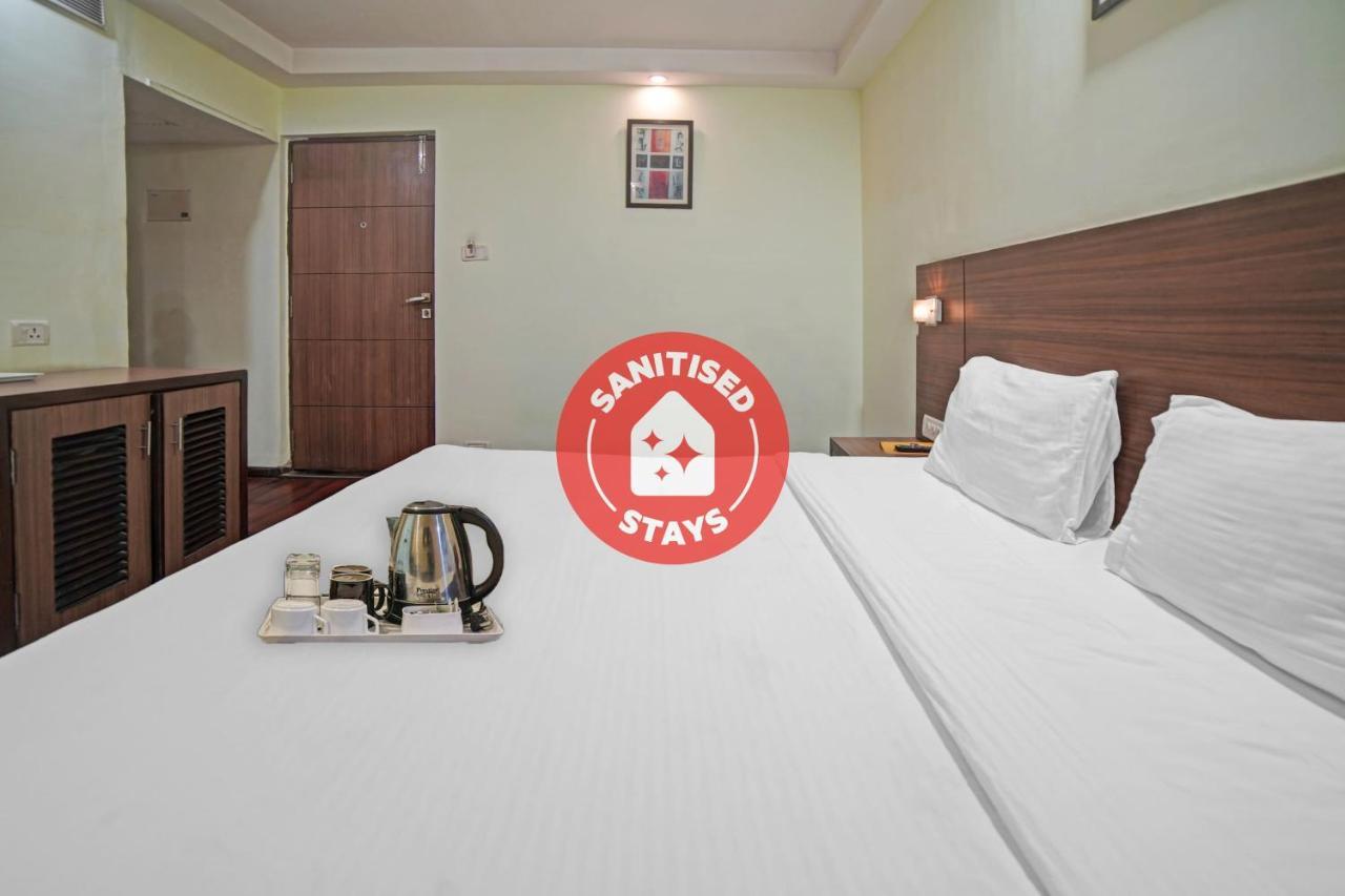 Hotel Garnet Durg Esterno foto