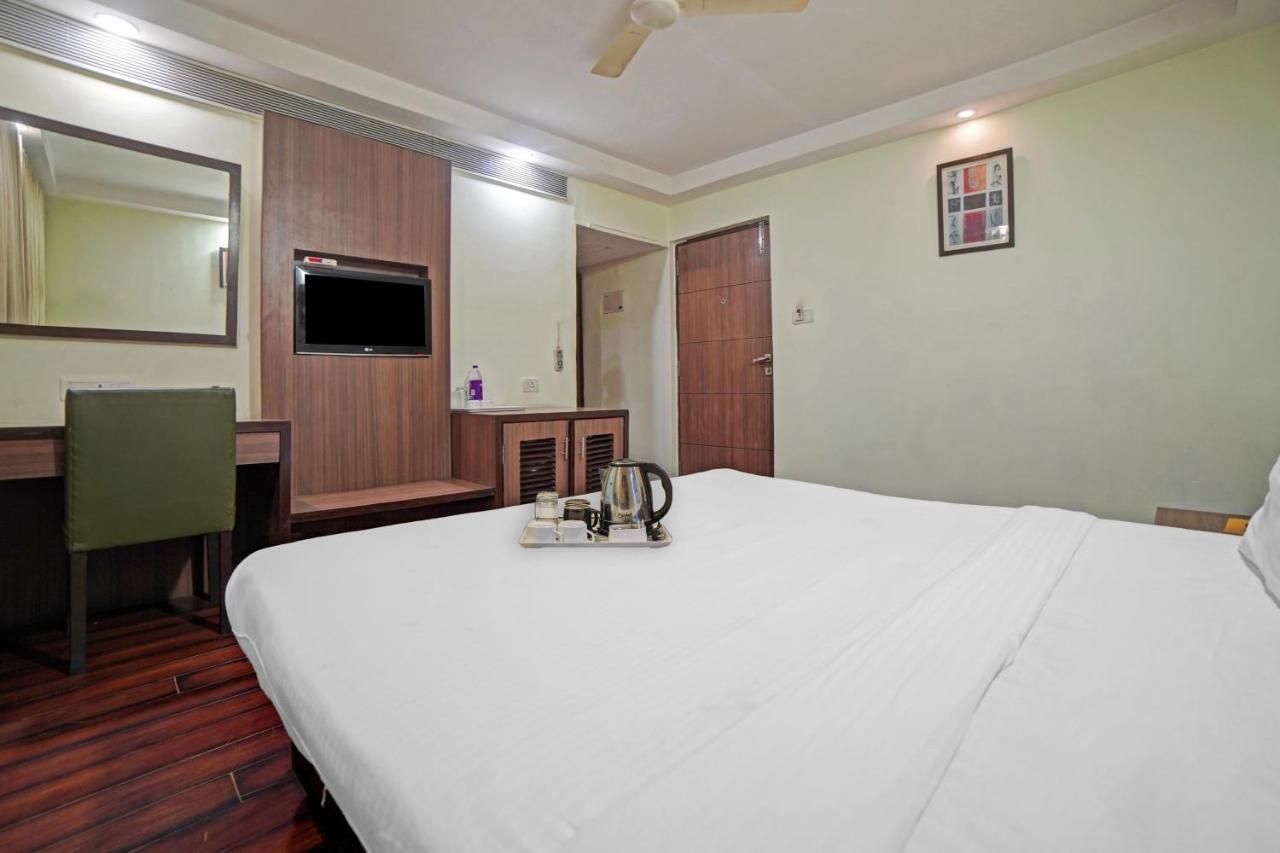Hotel Garnet Durg Esterno foto