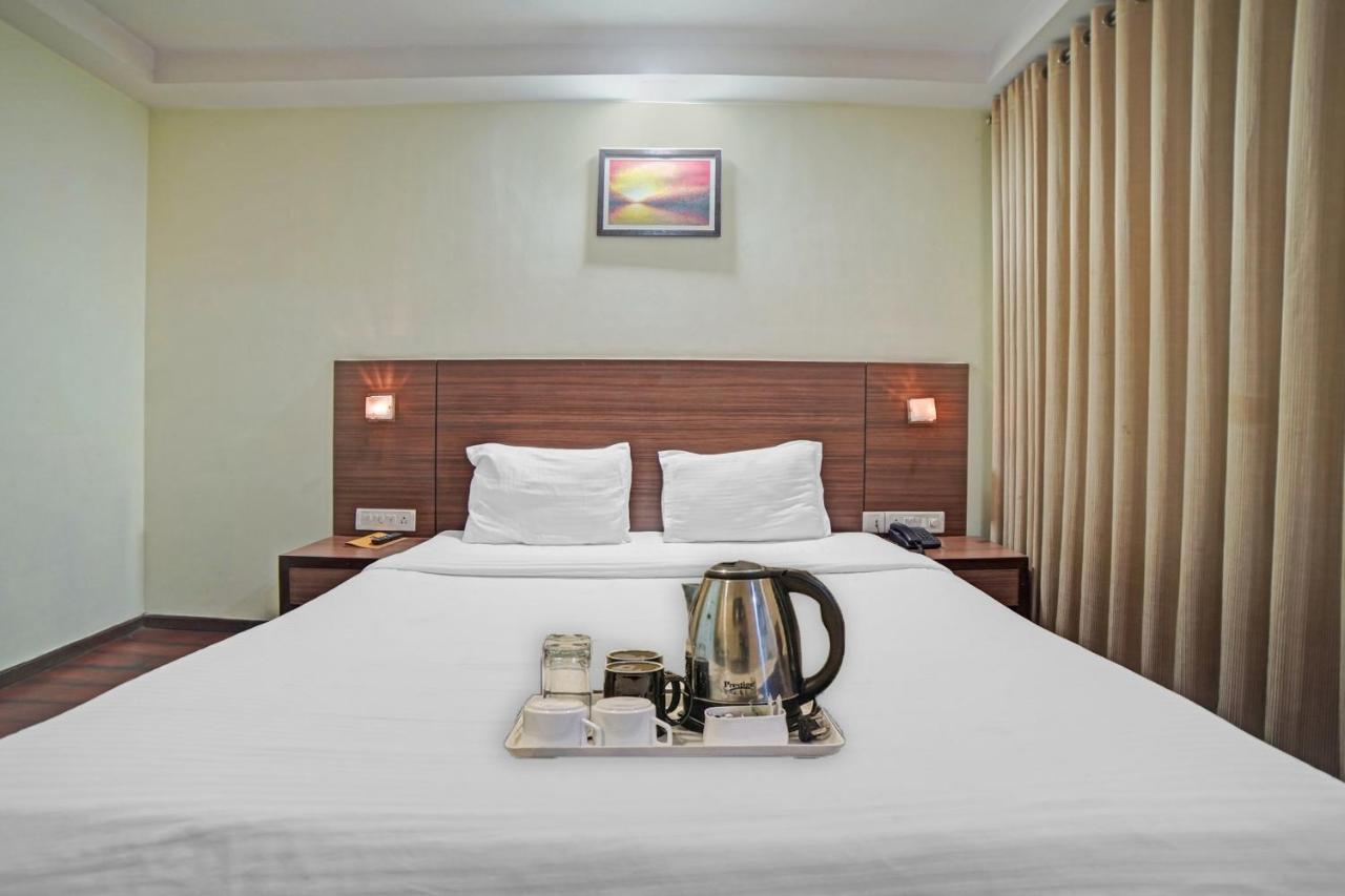 Hotel Garnet Durg Esterno foto
