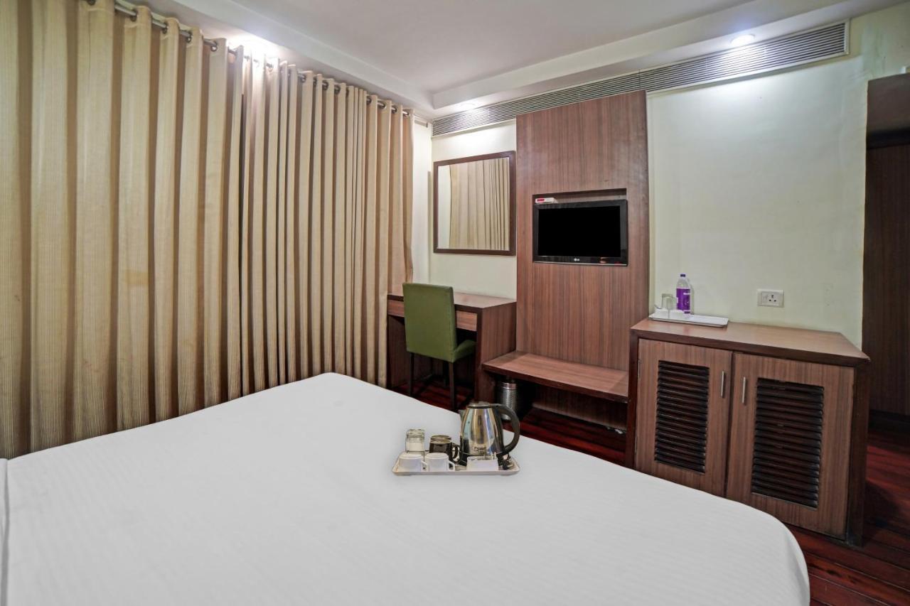 Hotel Garnet Durg Esterno foto