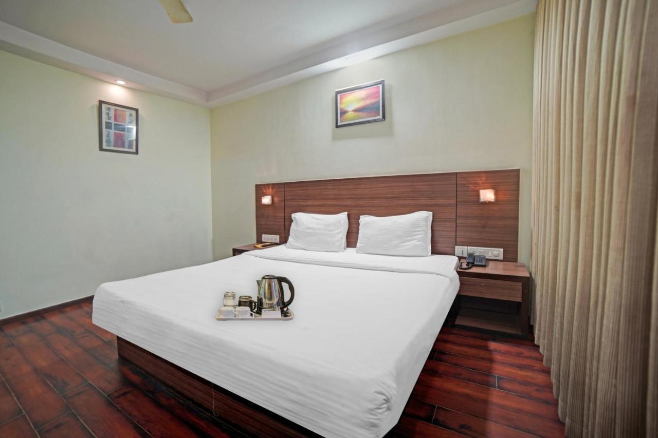 Hotel Garnet Durg Esterno foto