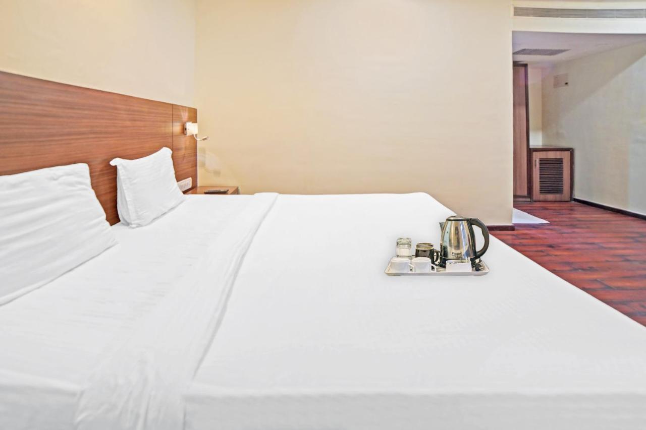 Hotel Garnet Durg Esterno foto