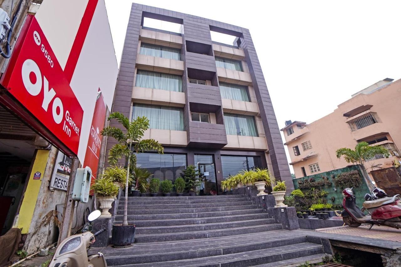 Hotel Garnet Durg Esterno foto